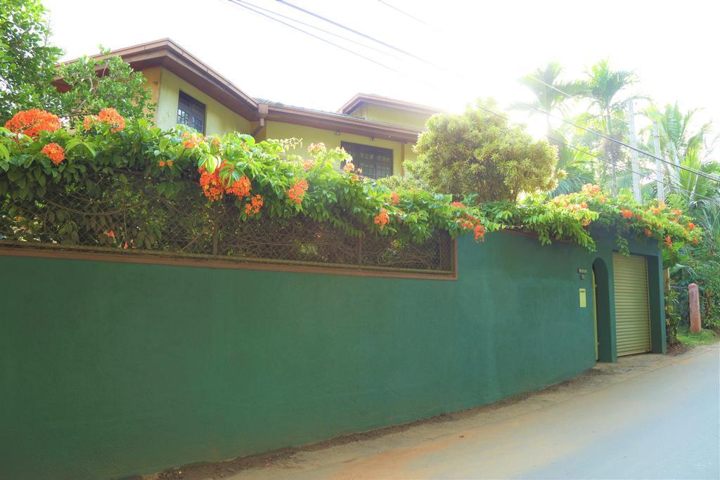 Glory Homestay Kandy Exterior photo