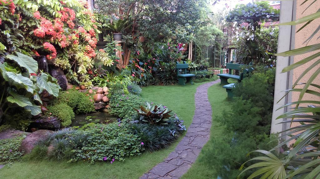 Glory Homestay Kandy Exterior photo